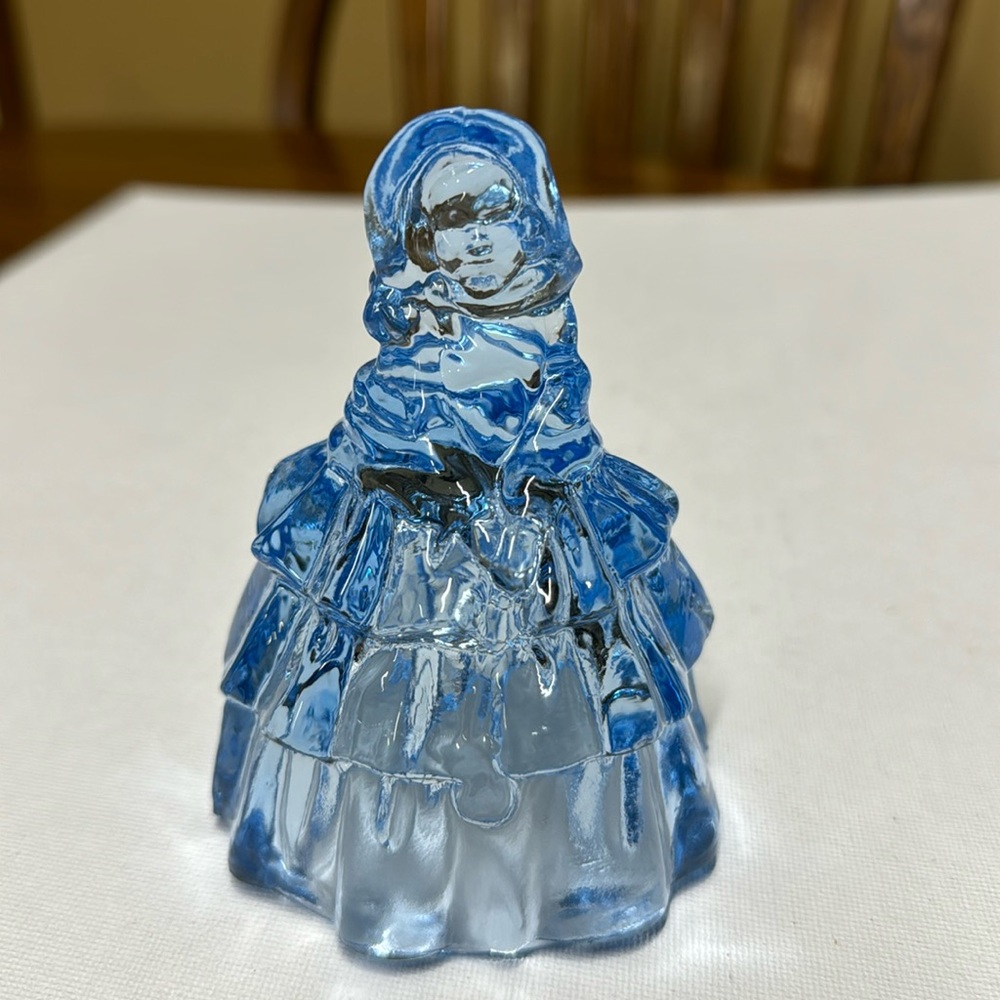 Boyd Ice Blue Glass Louise Figurine 4.25” tall